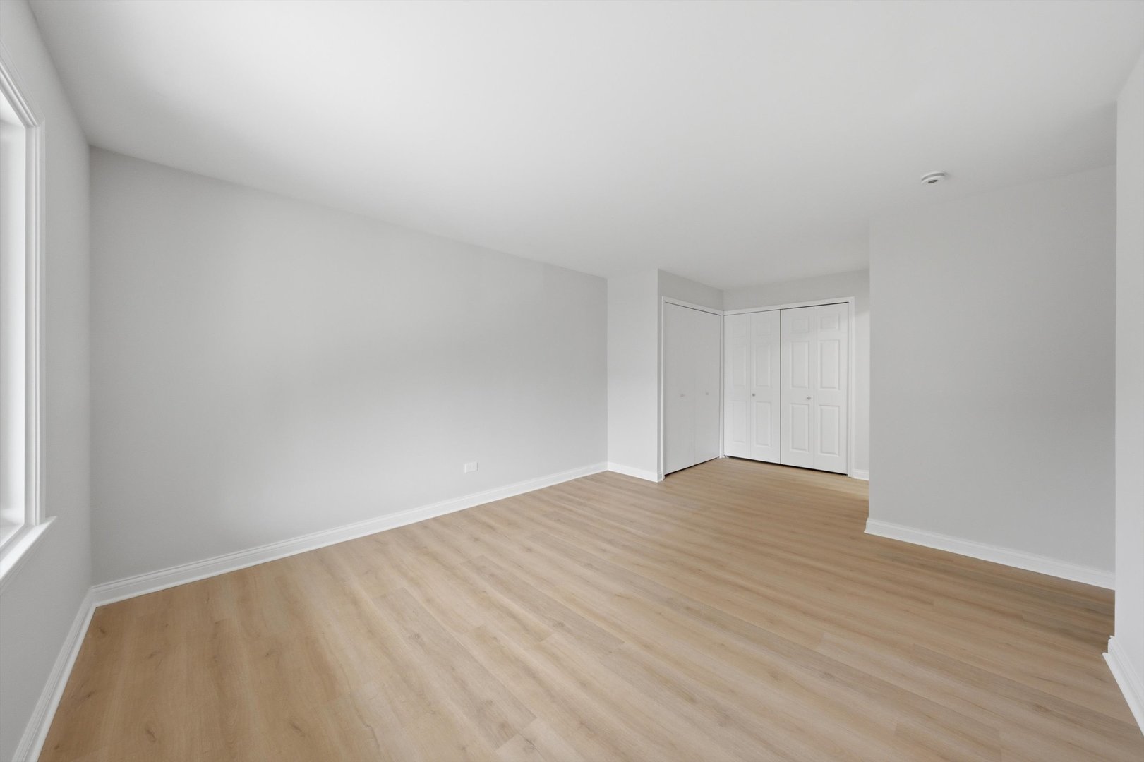 19409 Oakwood Avenue E Property Photo 23