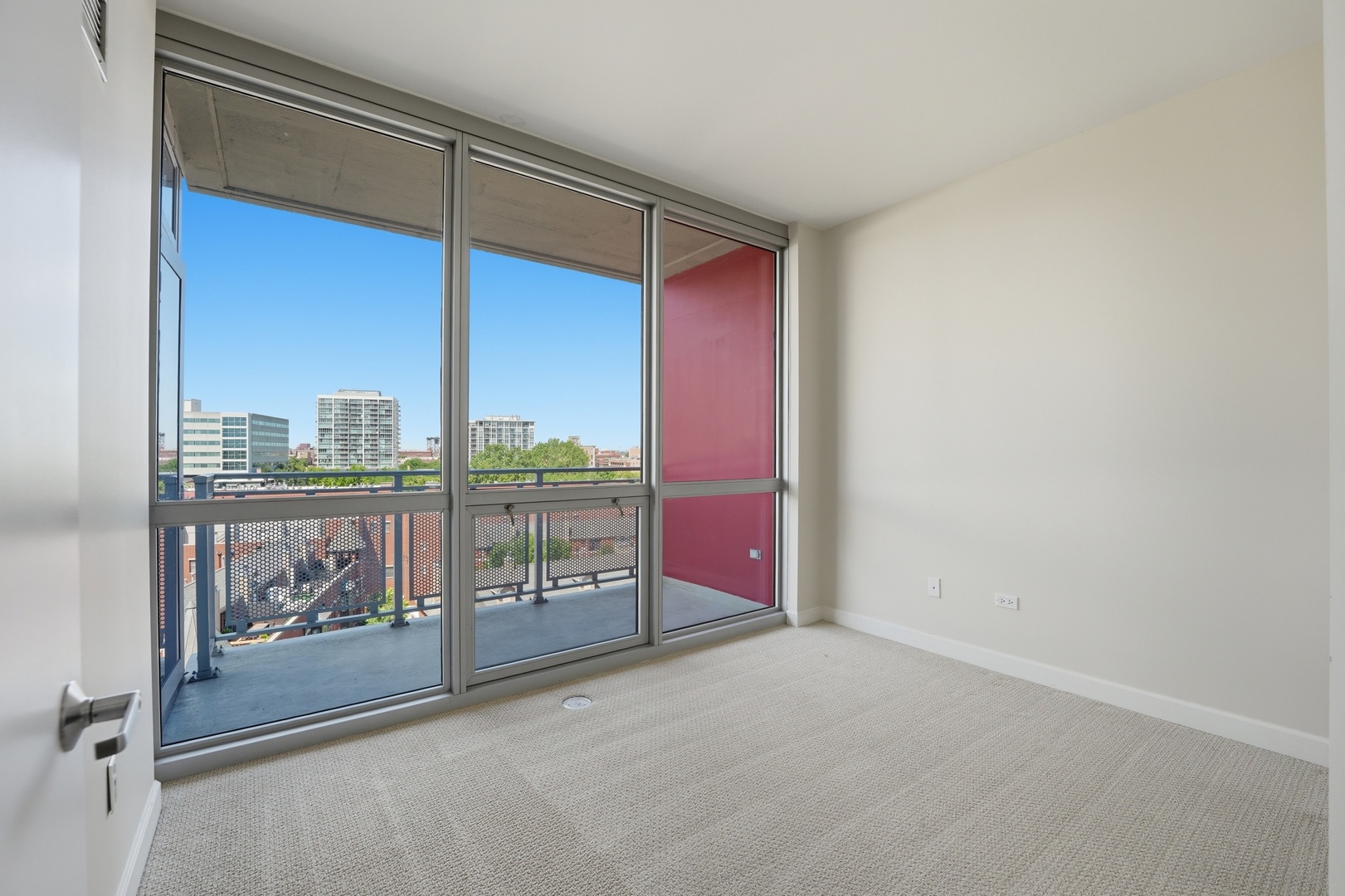 1841 S Calumet Avenue 810 Property Photo 19
