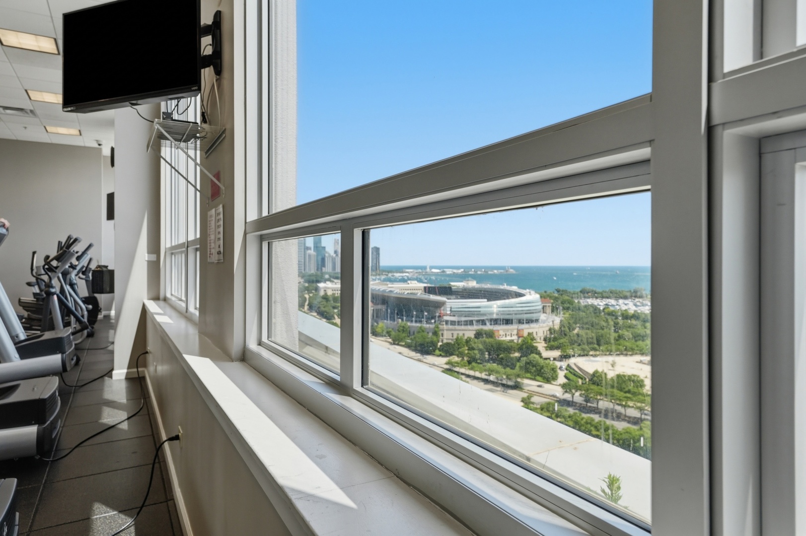 1841 S Calumet Avenue 810 Property Photo 35