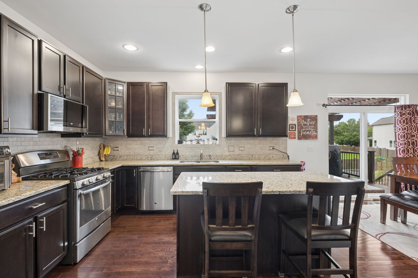 903 Foxview Drive Property Photo 10