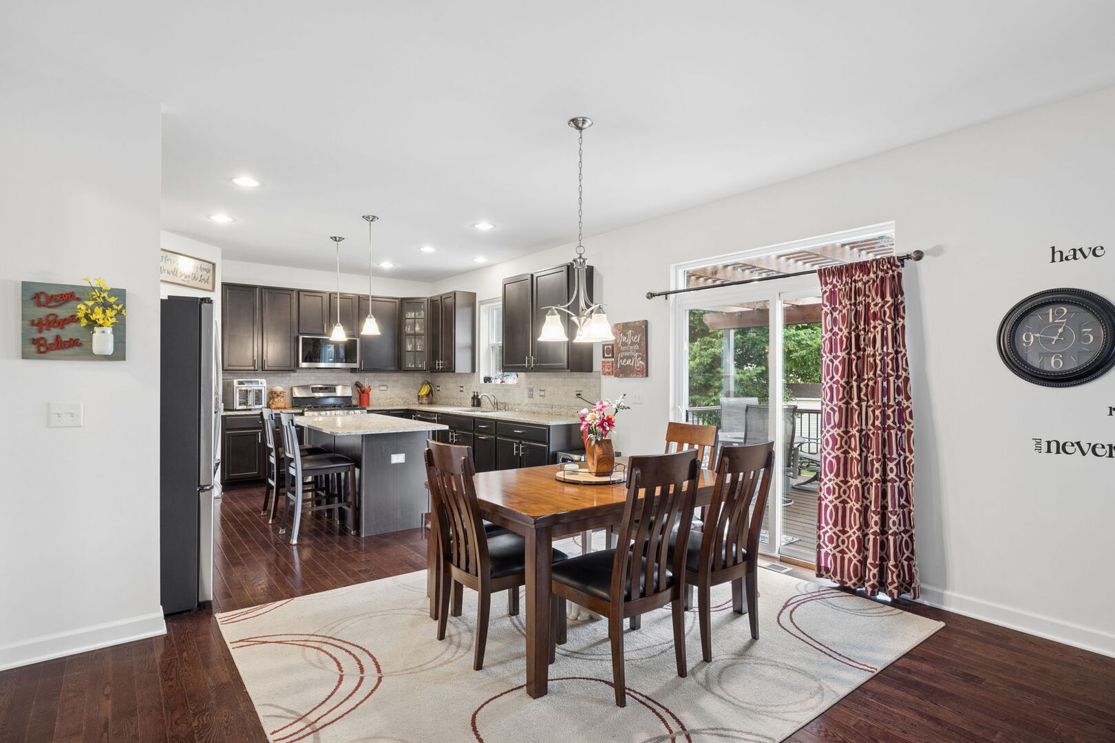 903 Foxview Drive Property Photo 11