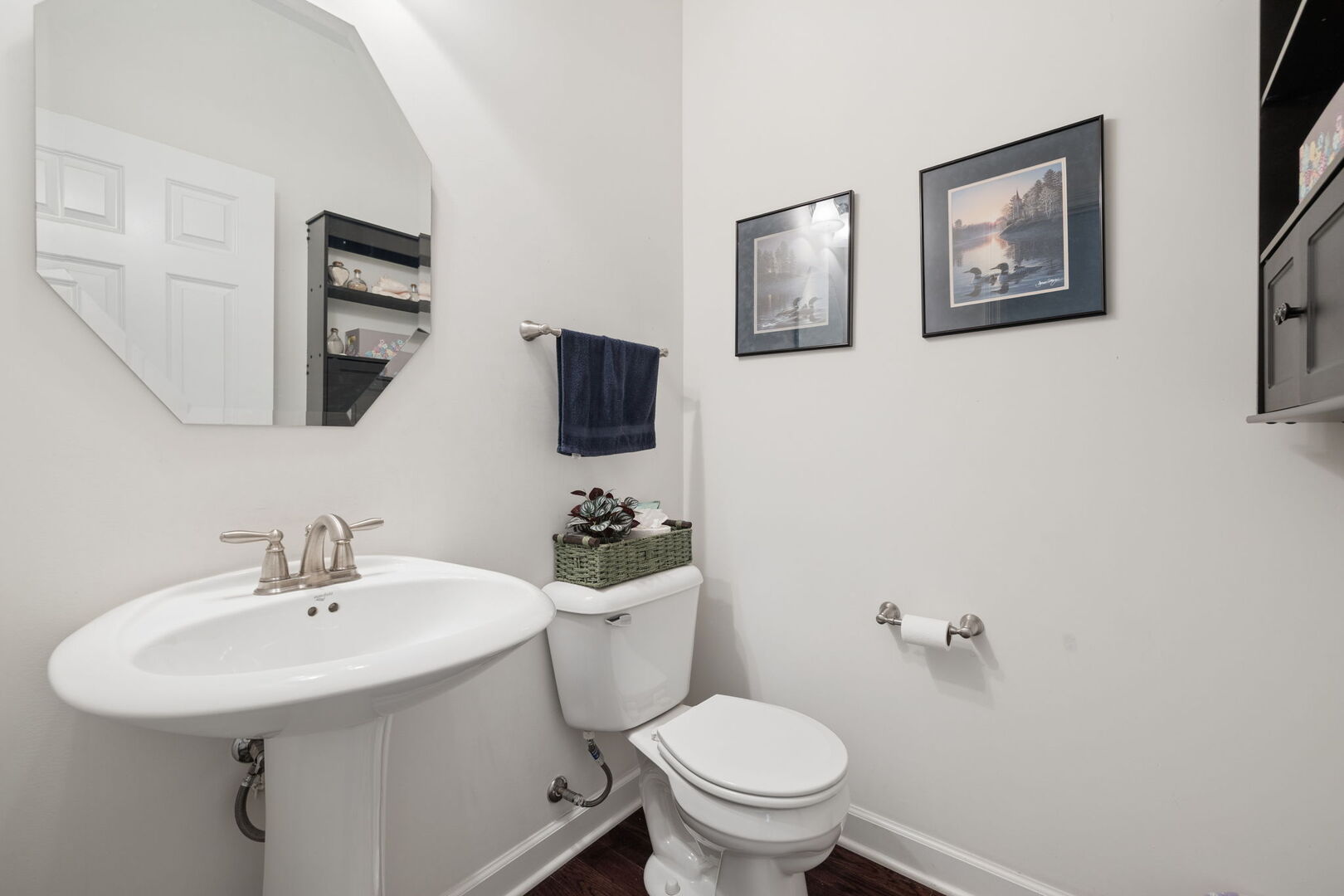 903 Foxview Drive Property Photo 12