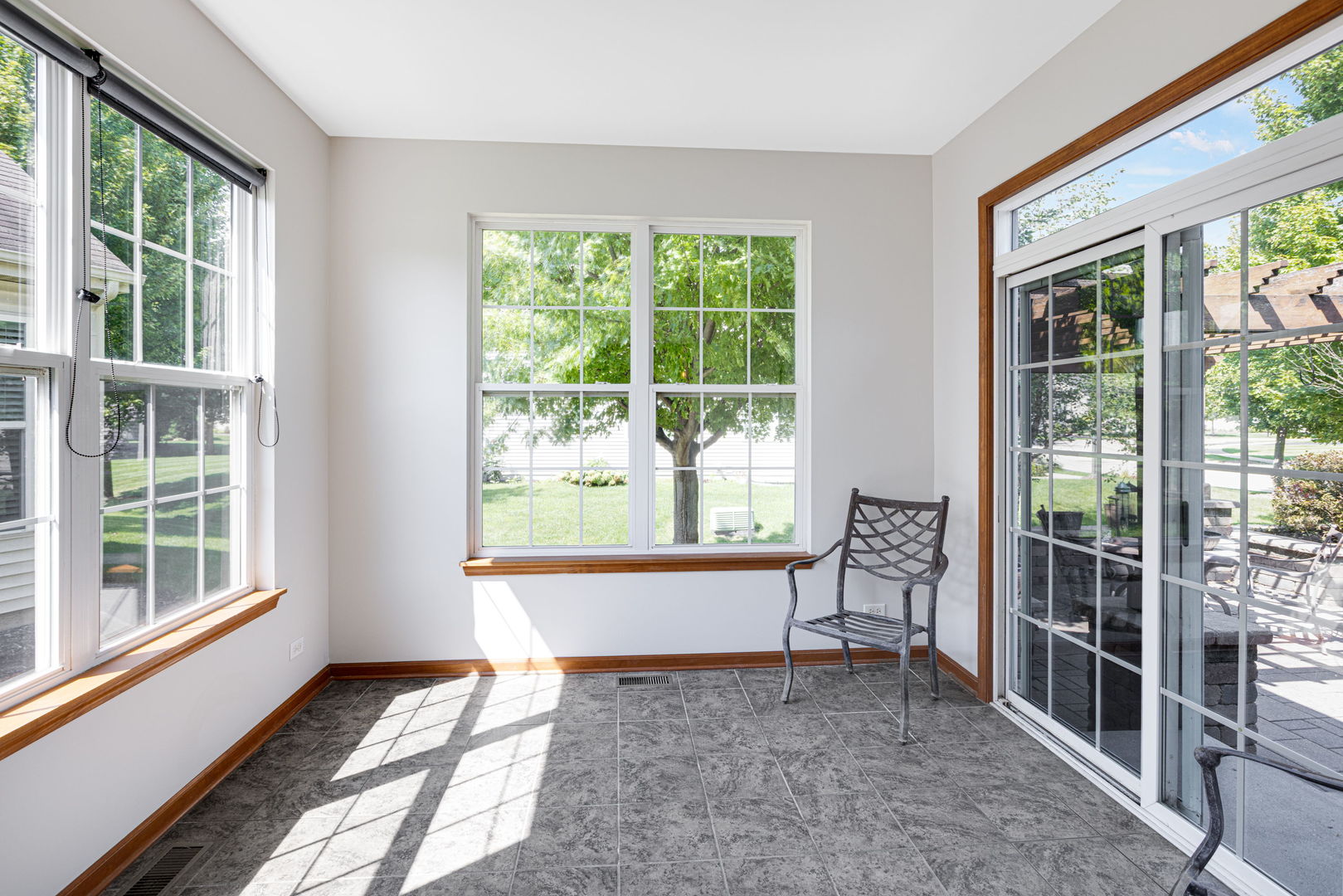 900 Scottsdale Drive Property Photo 15