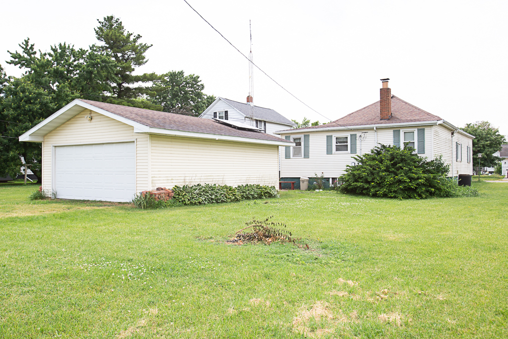 122 S Cedar Street Property Photo 3