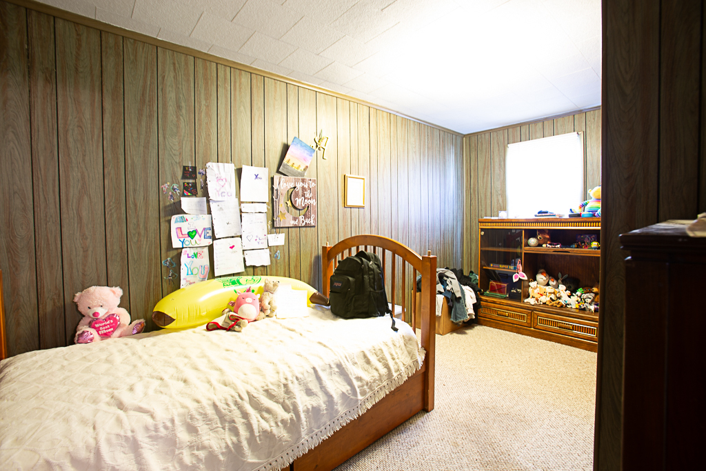 122 S Cedar Street Property Photo 8