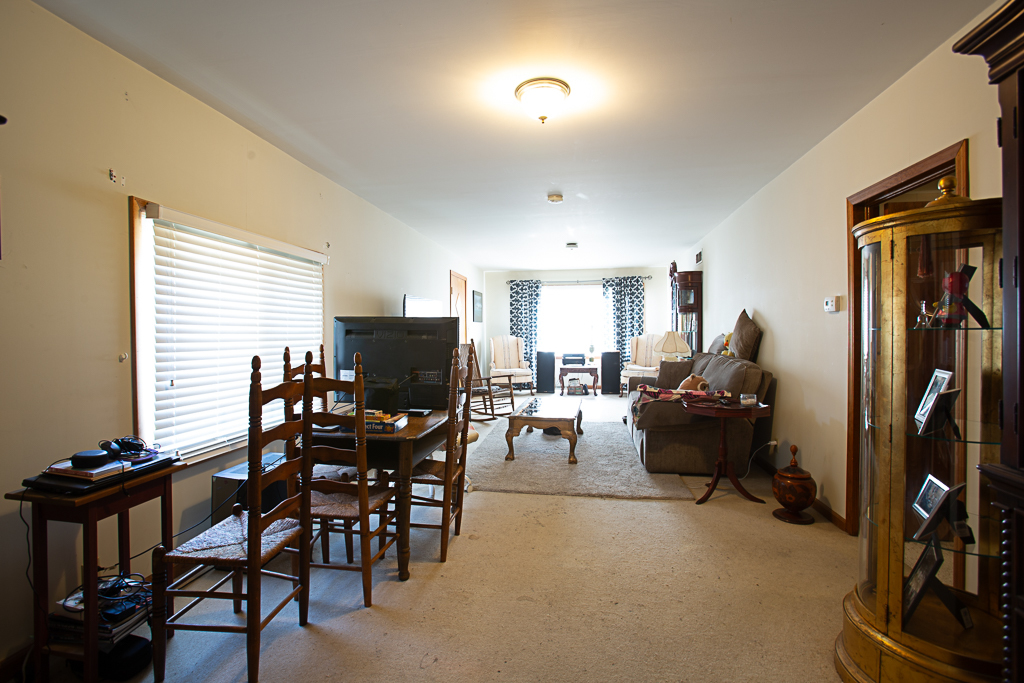 122 S Cedar Street Property Photo 10