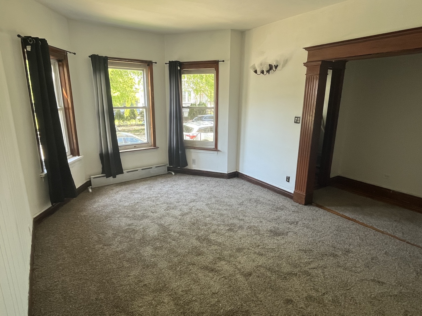 5233 S Hermitage Avenue Property Photo 4