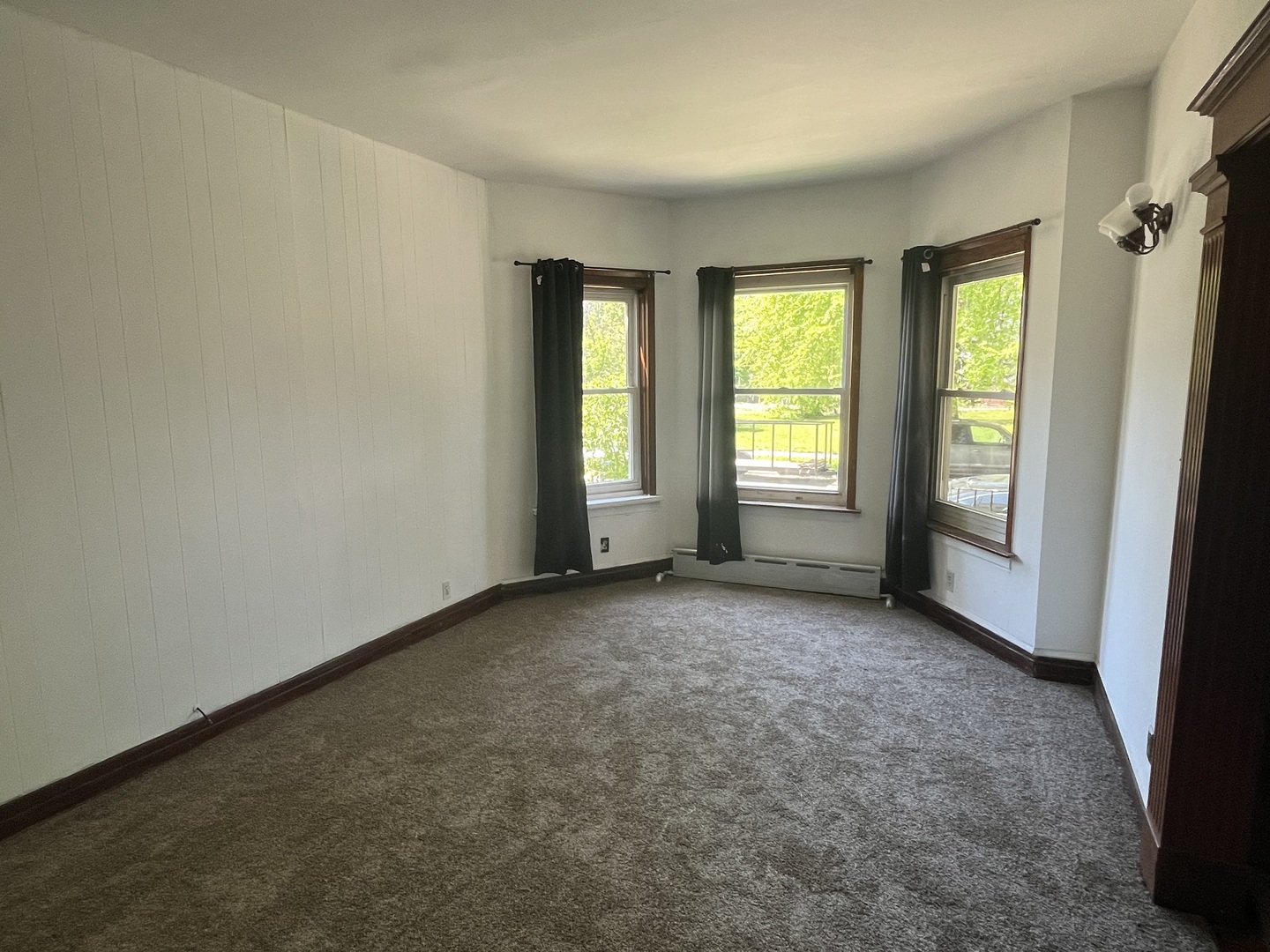 5233 S Hermitage Avenue Property Photo 5