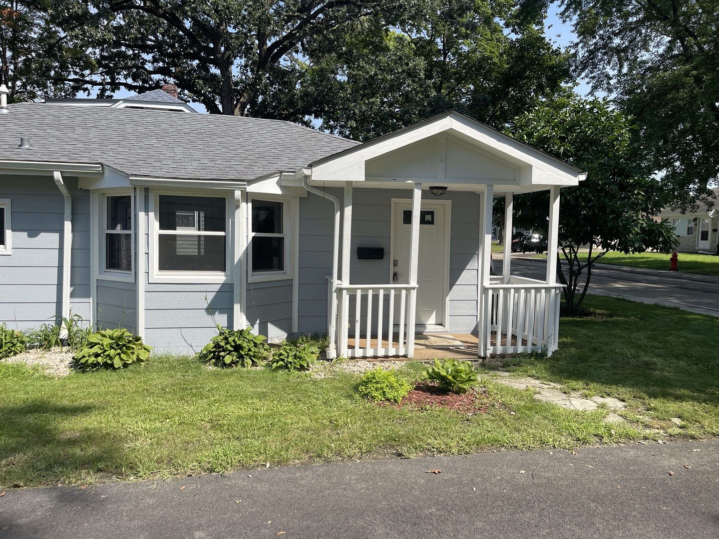 418 Midway Drive Property Photo 1