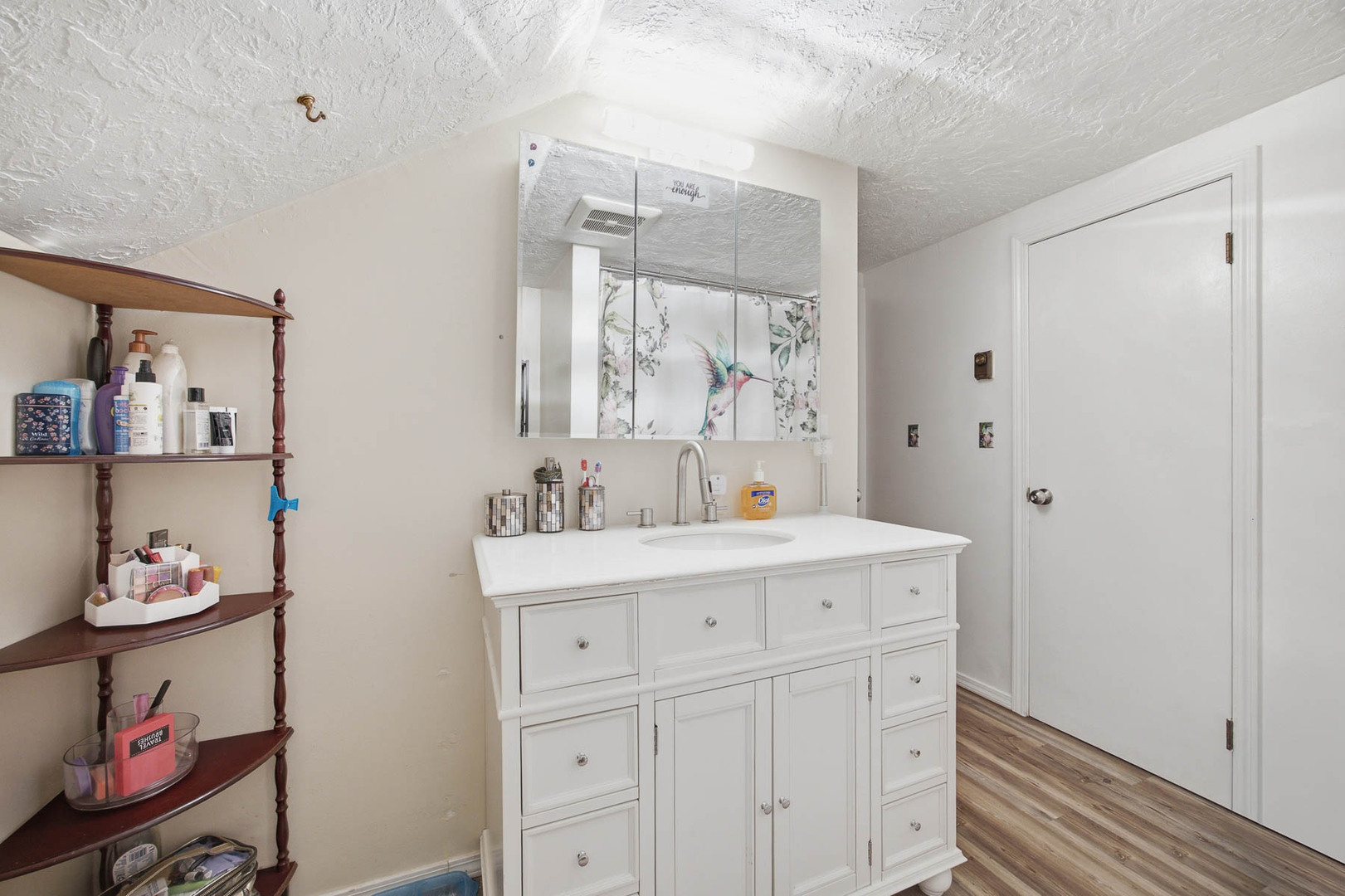 209 S Broadway Property Photo 24