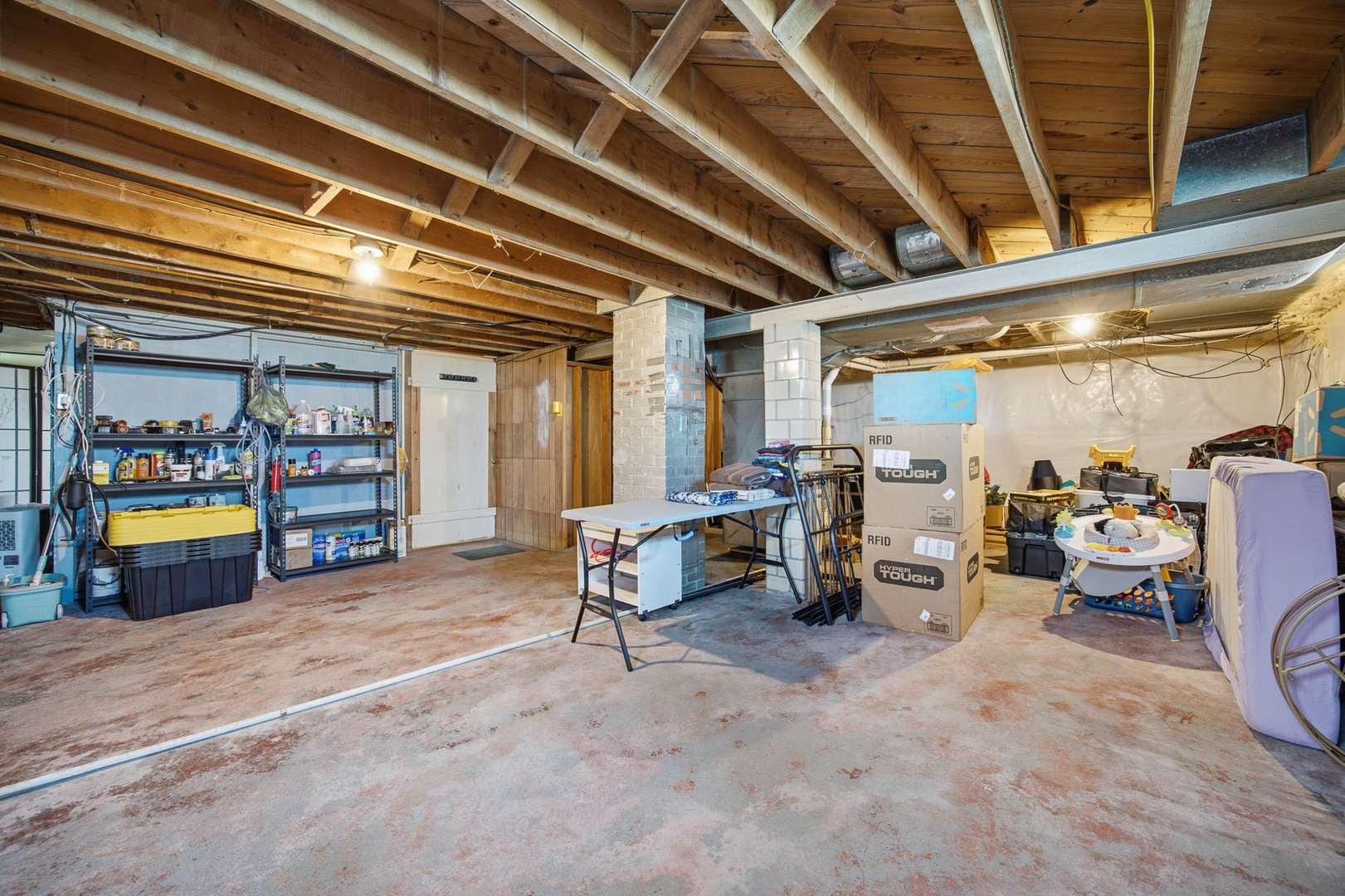 209 S Broadway Property Photo 32