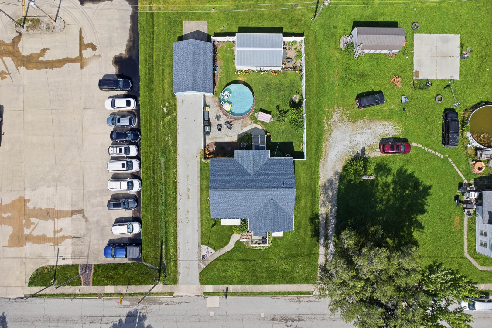 209 S Broadway Property Photo 48