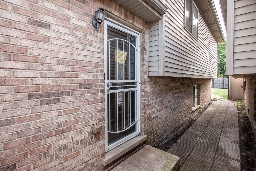 12402 S Racine Avenue Property Photo 15