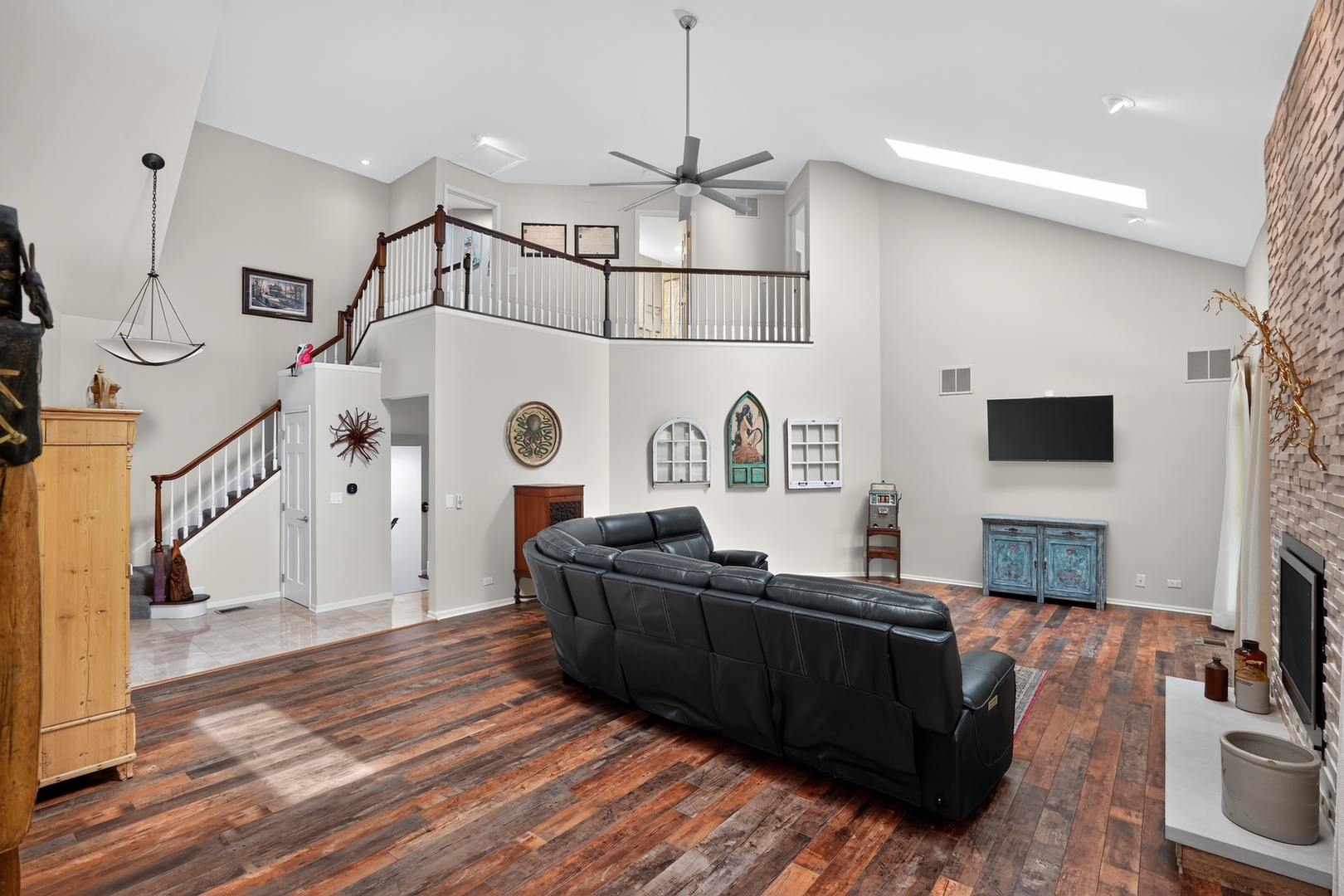 21896 W Vernon Ridge Drive Property Photo 8