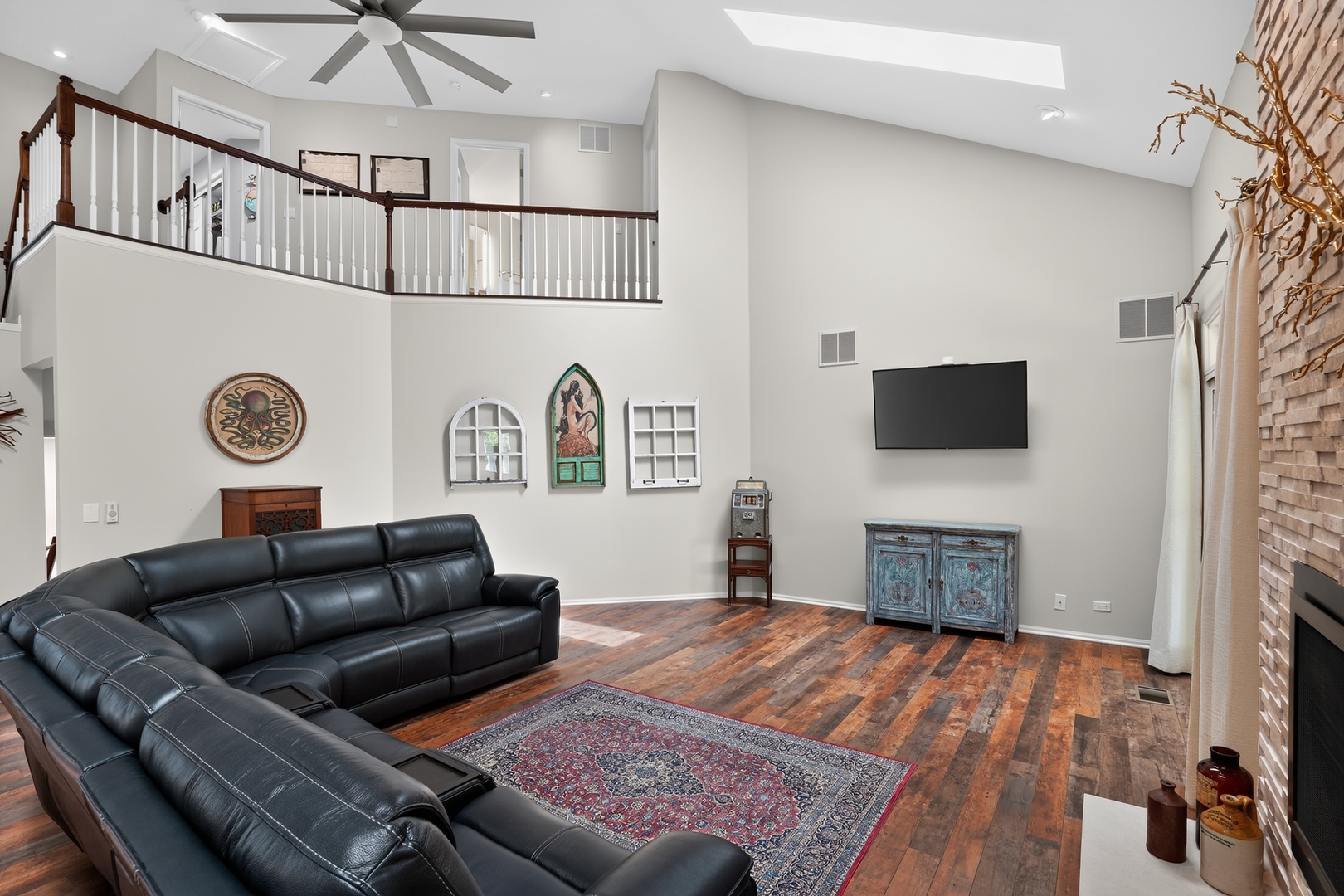 21896 W Vernon Ridge Drive Property Photo 9