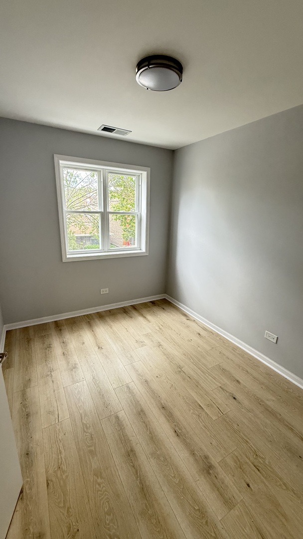 341 W 24th Street 3 Property Photo 2