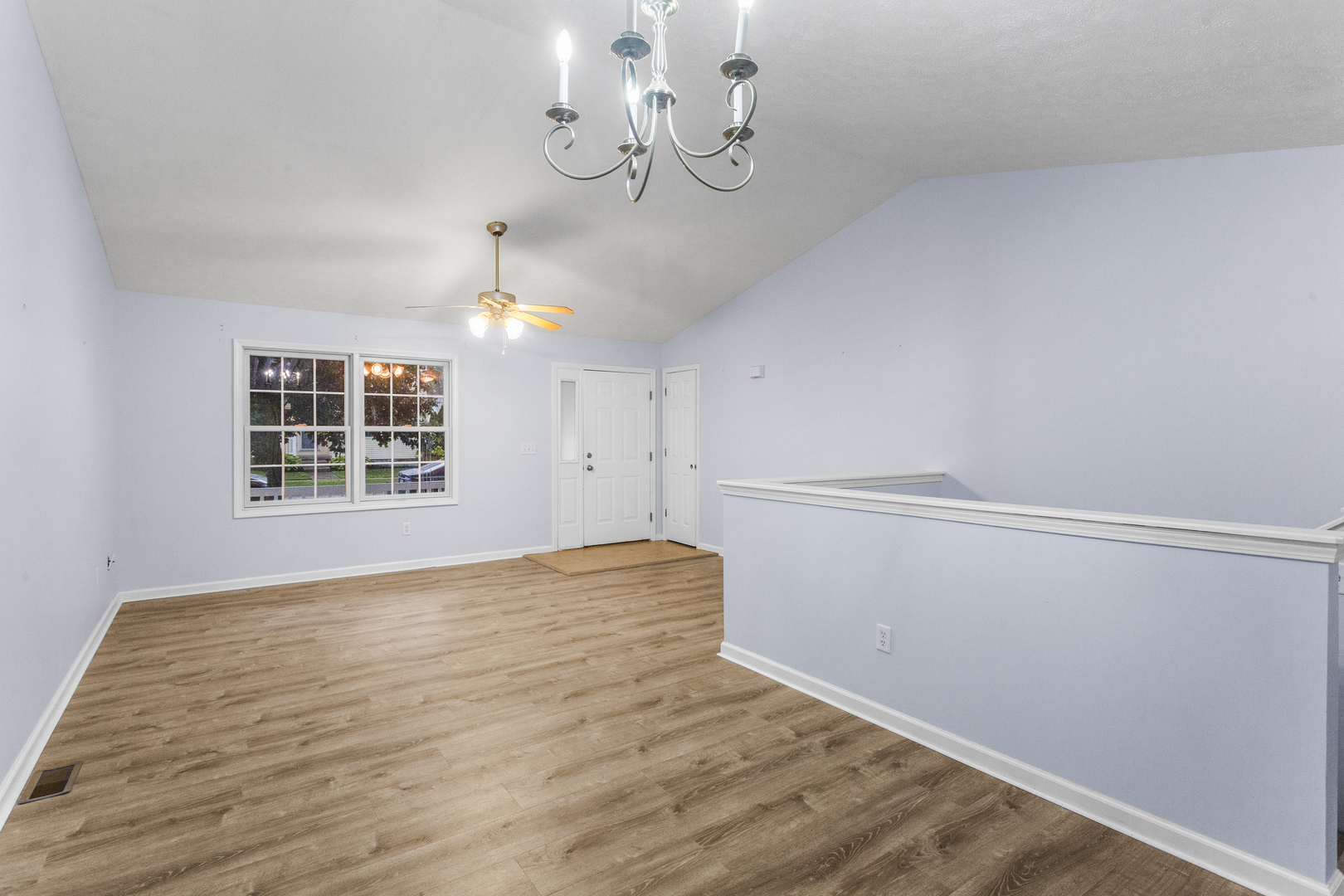 1304 S Abercorn Property Photo 13