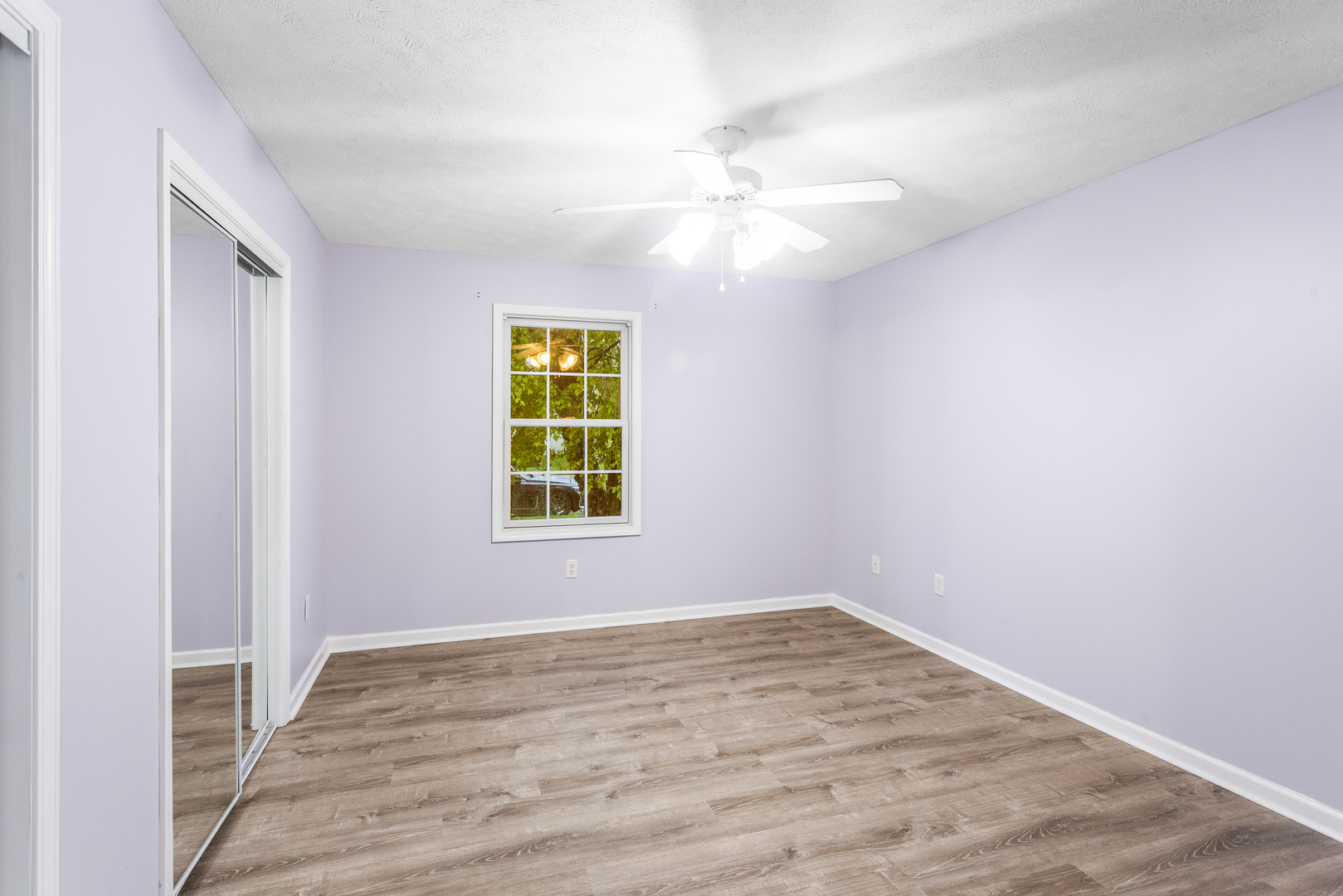 1304 S Abercorn Property Photo 17