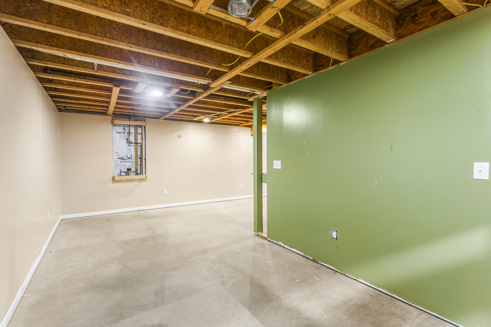 1304 S Abercorn Property Photo 27