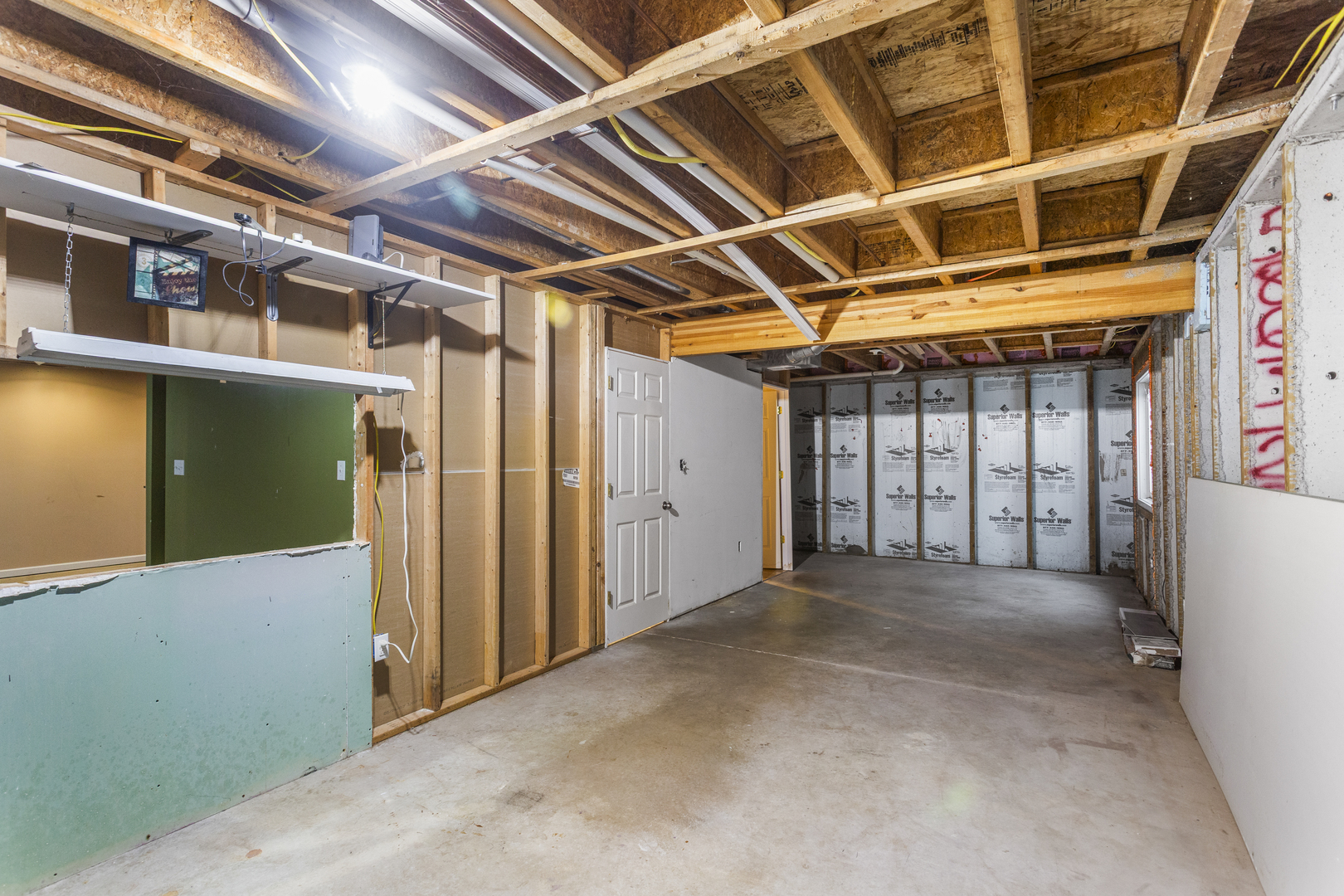 1304 S Abercorn Property Photo 29