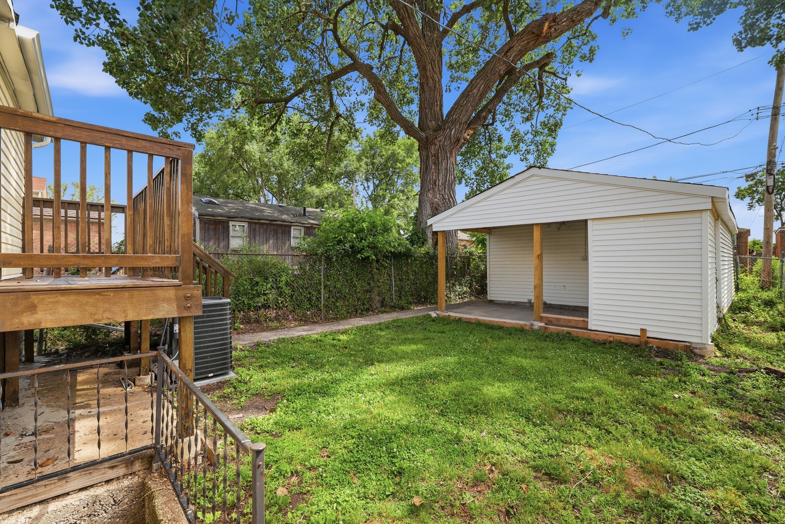11317 S Carpenter Street Property Photo 19