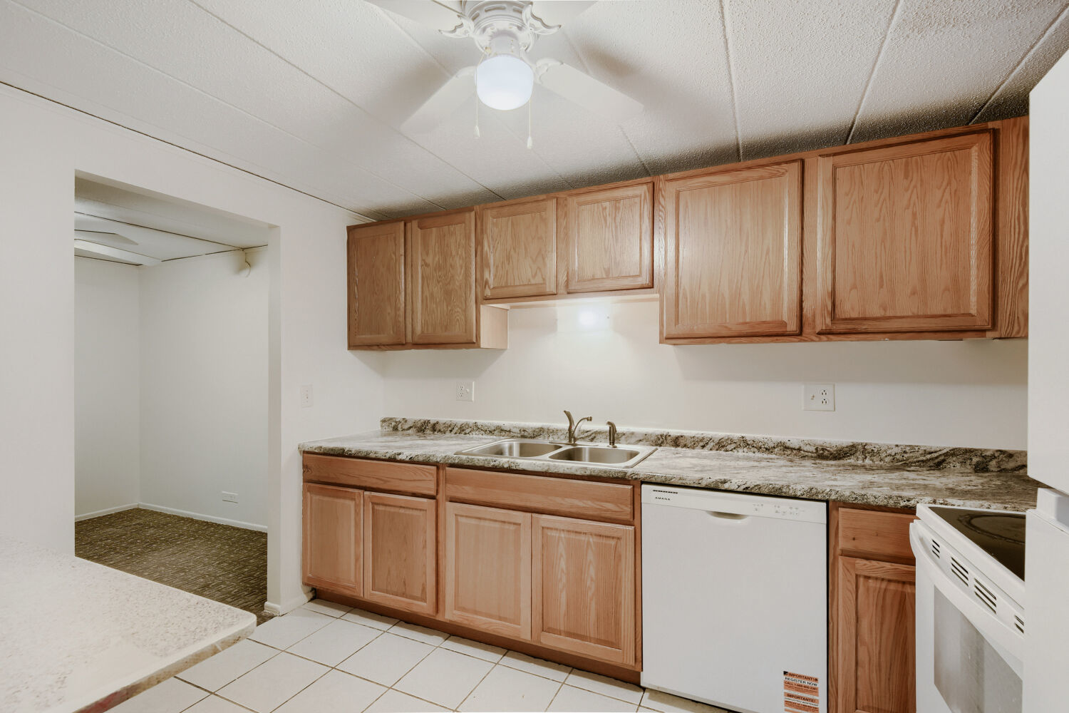 1102 Westover Lane 1a Property Photo 14
