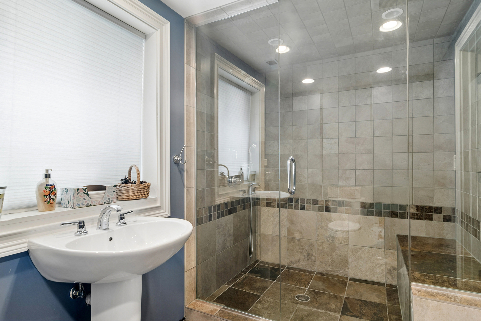1401 N Illinois Avenue Property Photo 31