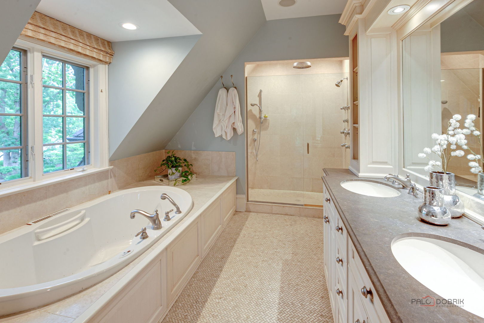 30 S Sheridan Road Property Photo 19
