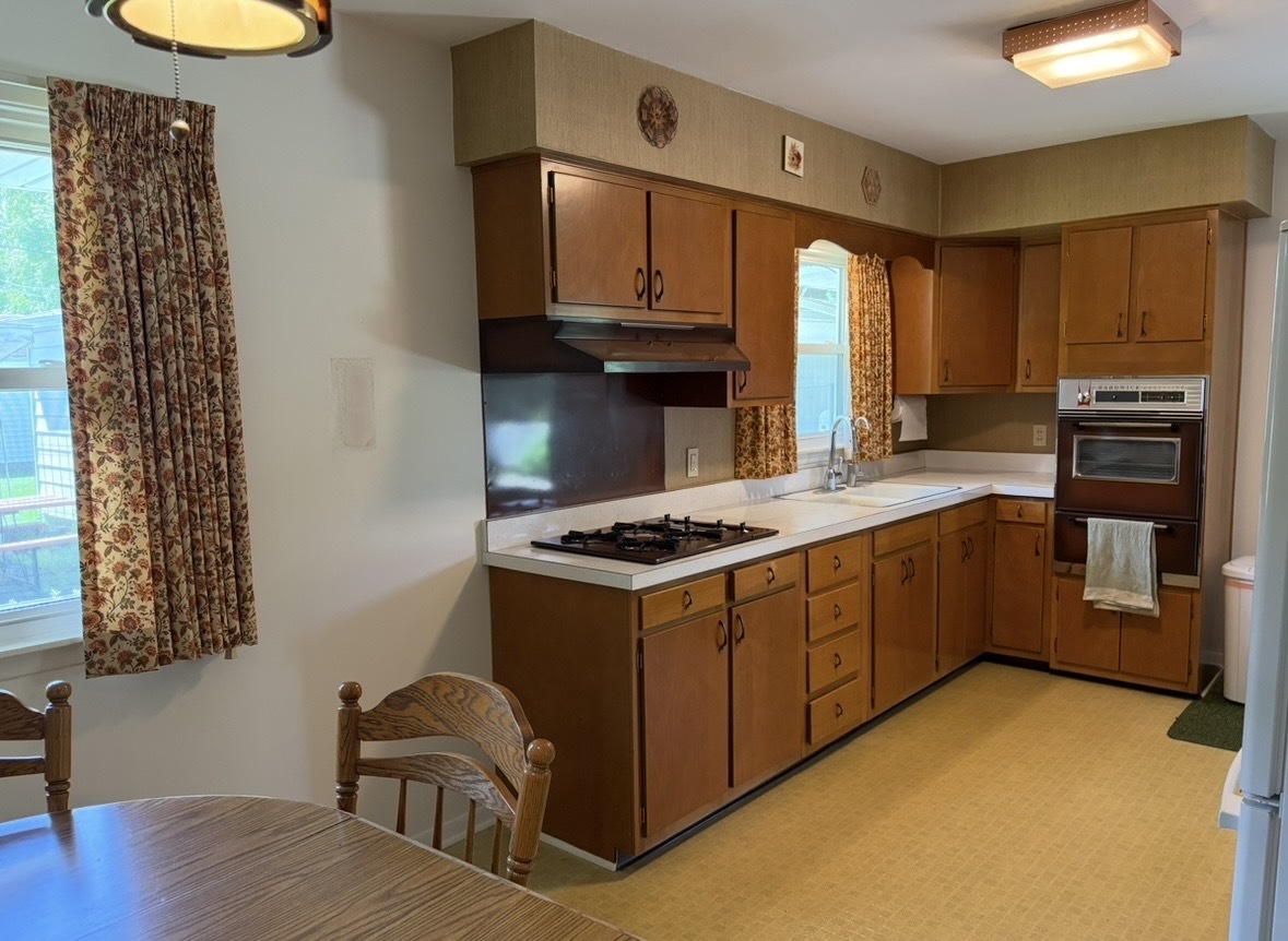 609 9th Avenue Property Photo 13