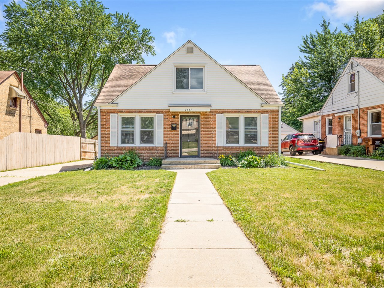 3447 Broadway Property Photo 2