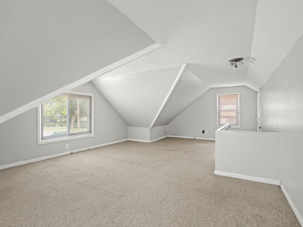 3447 Broadway Property Photo 17