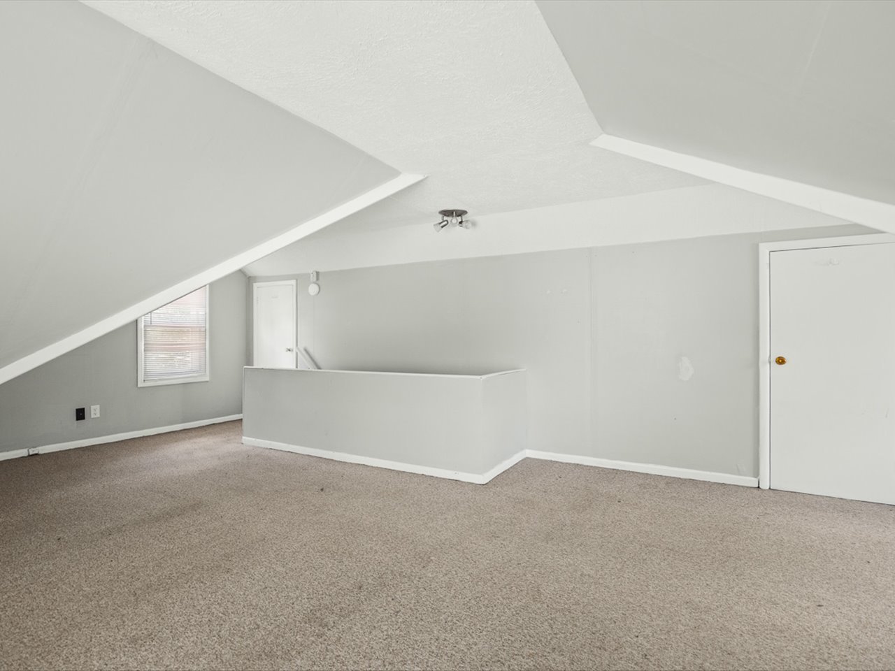 3447 Broadway Property Photo 18