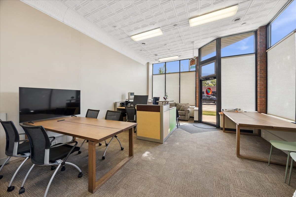 268 Madison Street Property Photo 6