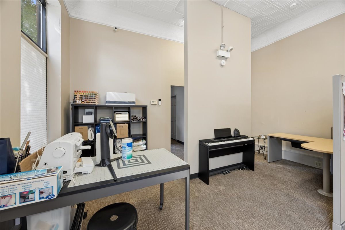 268 Madison Street Property Photo 9