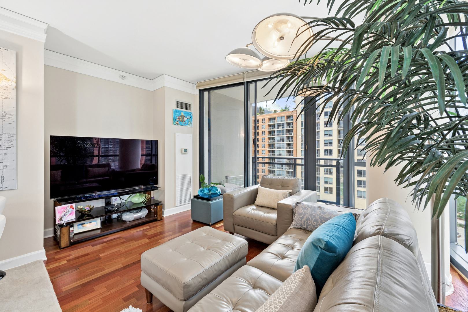 12678308 Property Photo 3
