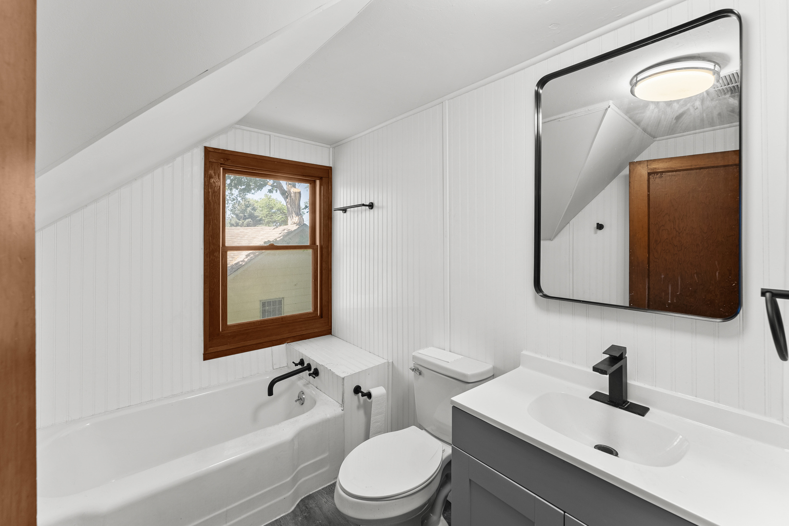 404 1st Avenue Property Photo 18