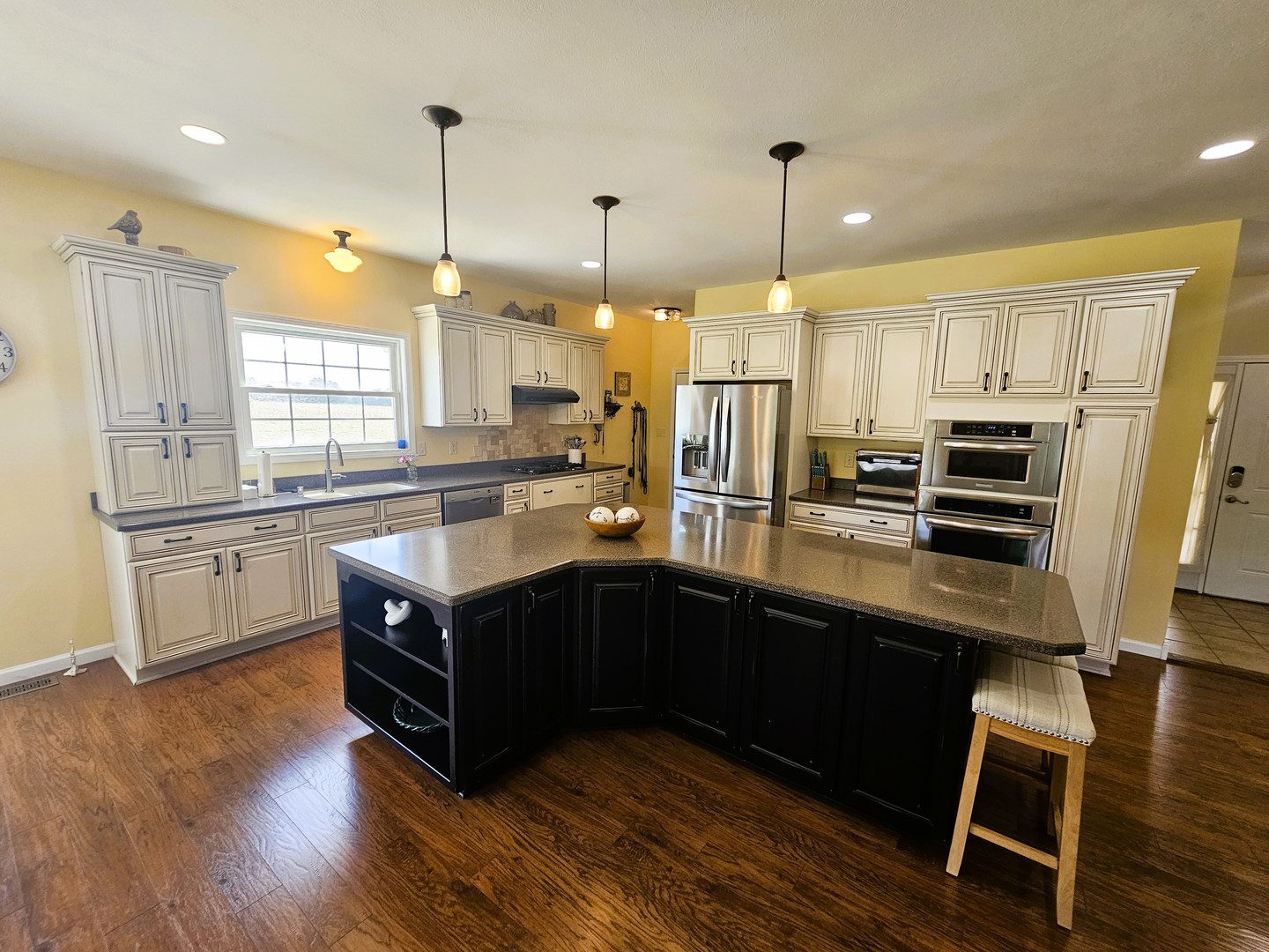 112 Pheasant Run Property Photo 16