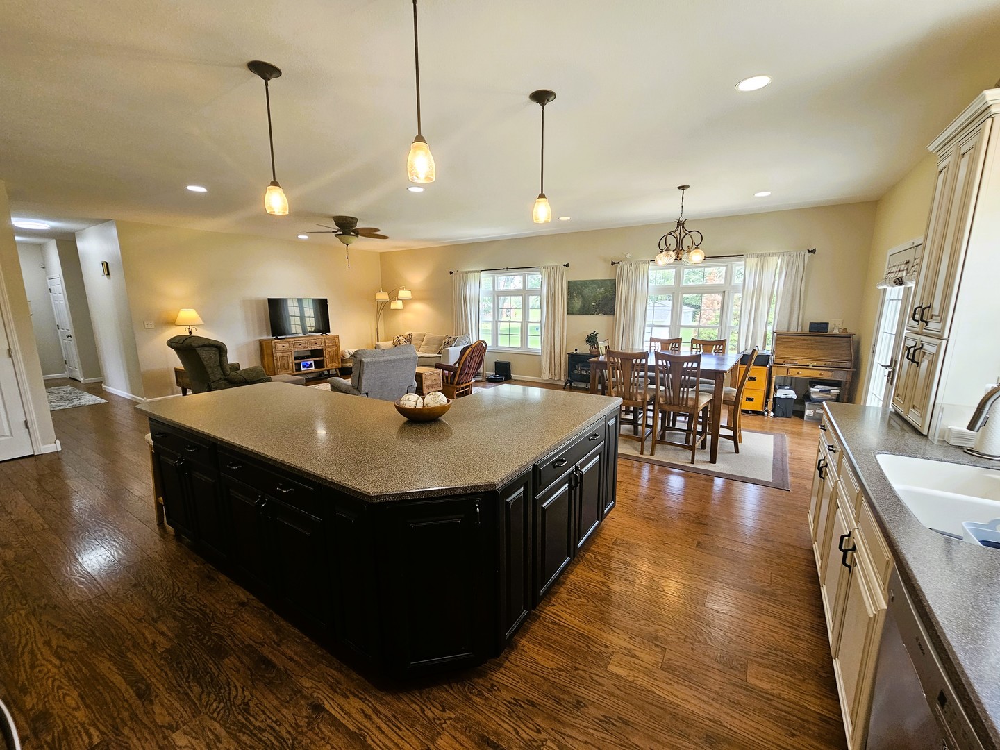 112 Pheasant Run Property Photo 21