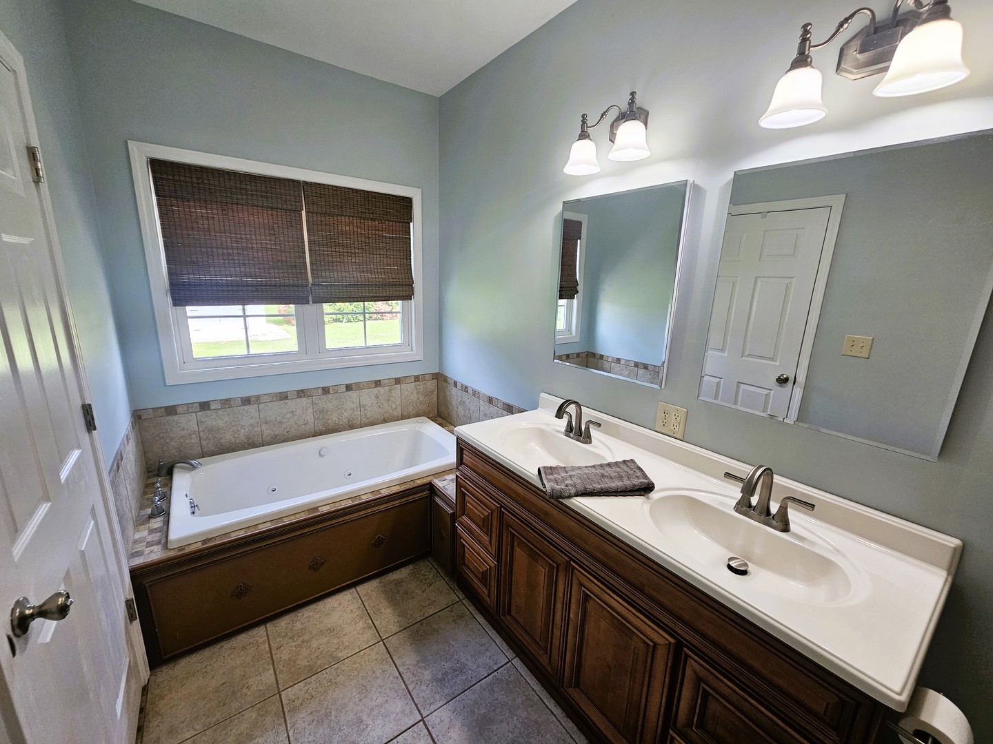 112 Pheasant Run Property Photo 27