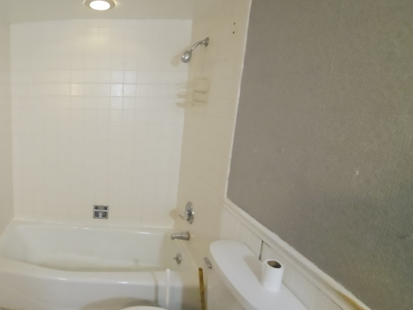 1018 E 193rd Place Property Photo 17