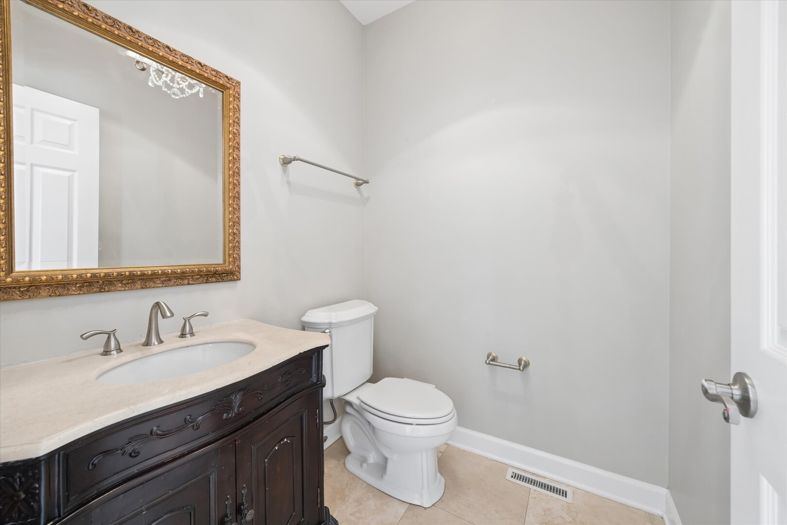 9336 Falling Waters Drive Property Photo 10