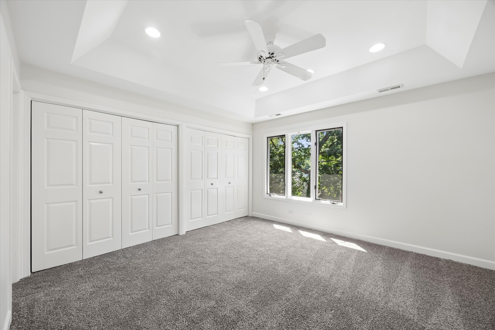 9336 Falling Waters Drive Property Photo 23