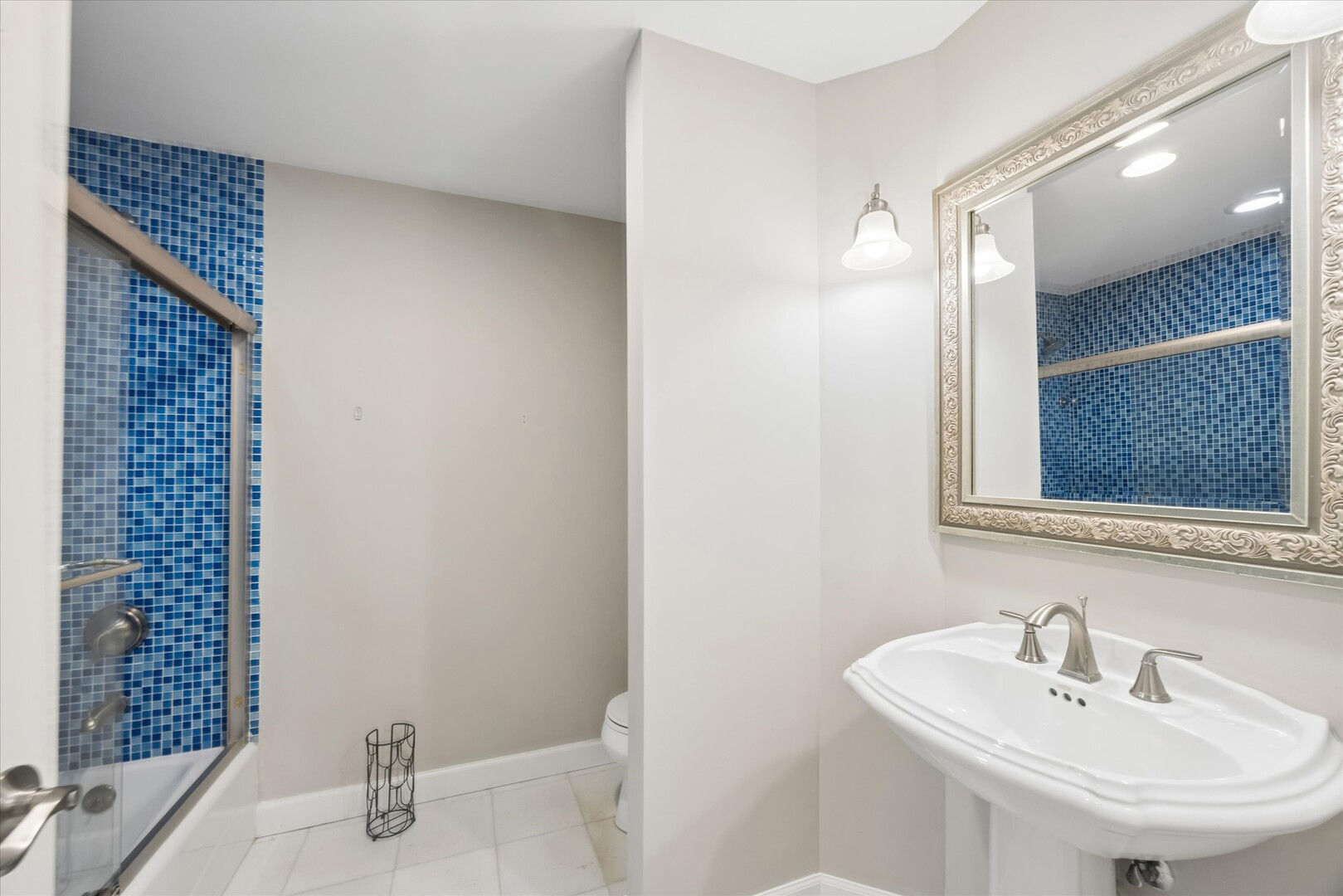 9336 Falling Waters Drive Property Photo 28