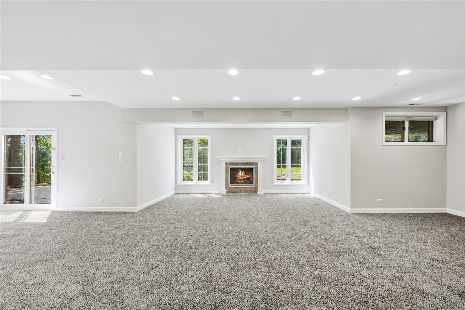 9336 Falling Waters Drive Property Photo 29