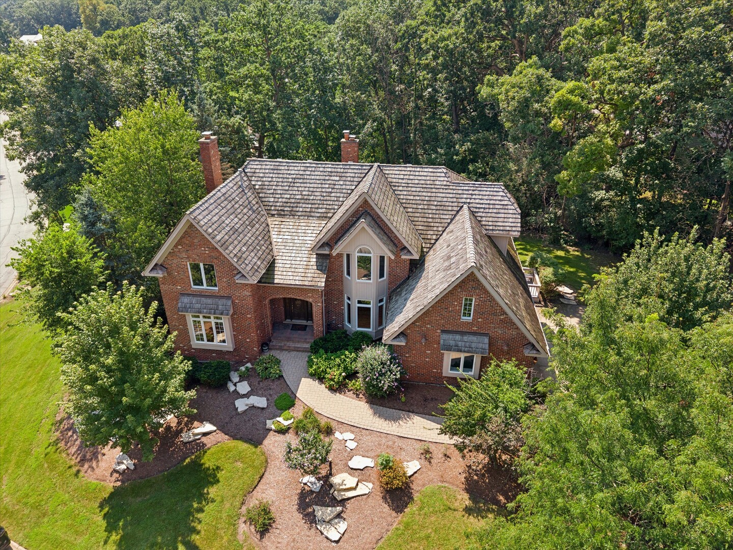 9336 Falling Waters Drive Property Photo 37
