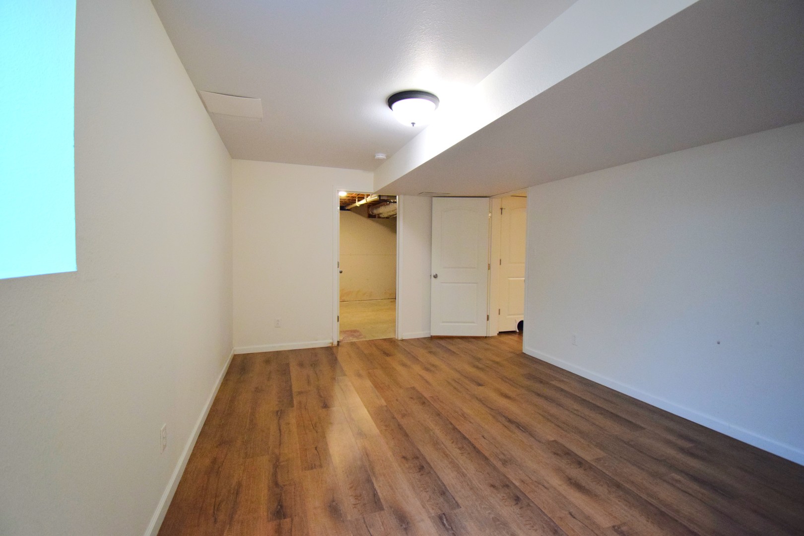 824 N Pace Avenue Property Photo 22