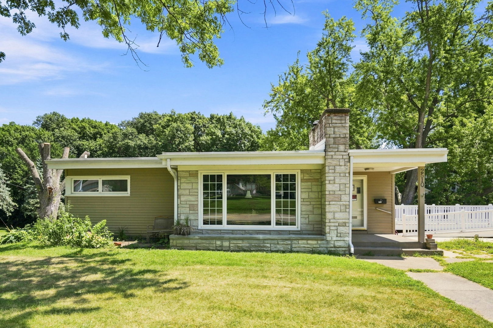 2510 7th Street Property Photo 1