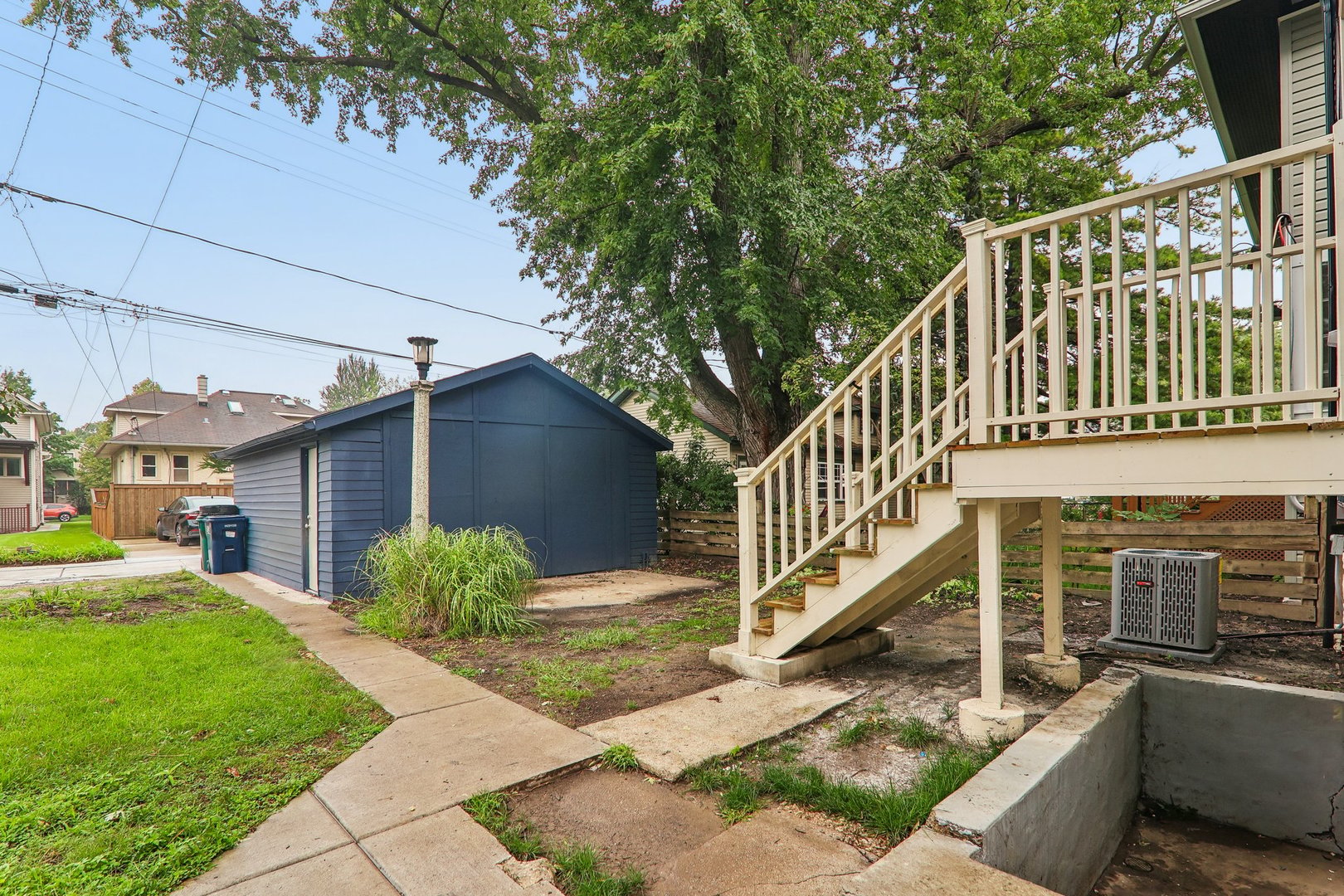 819 Mapleton Avenue Property Photo 36