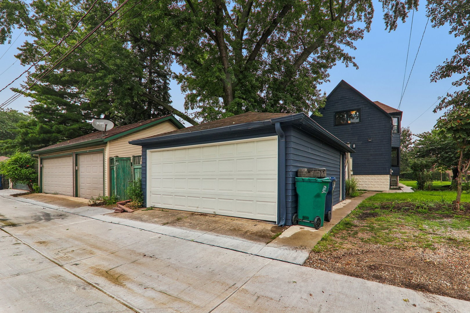 819 Mapleton Avenue Property Photo 40