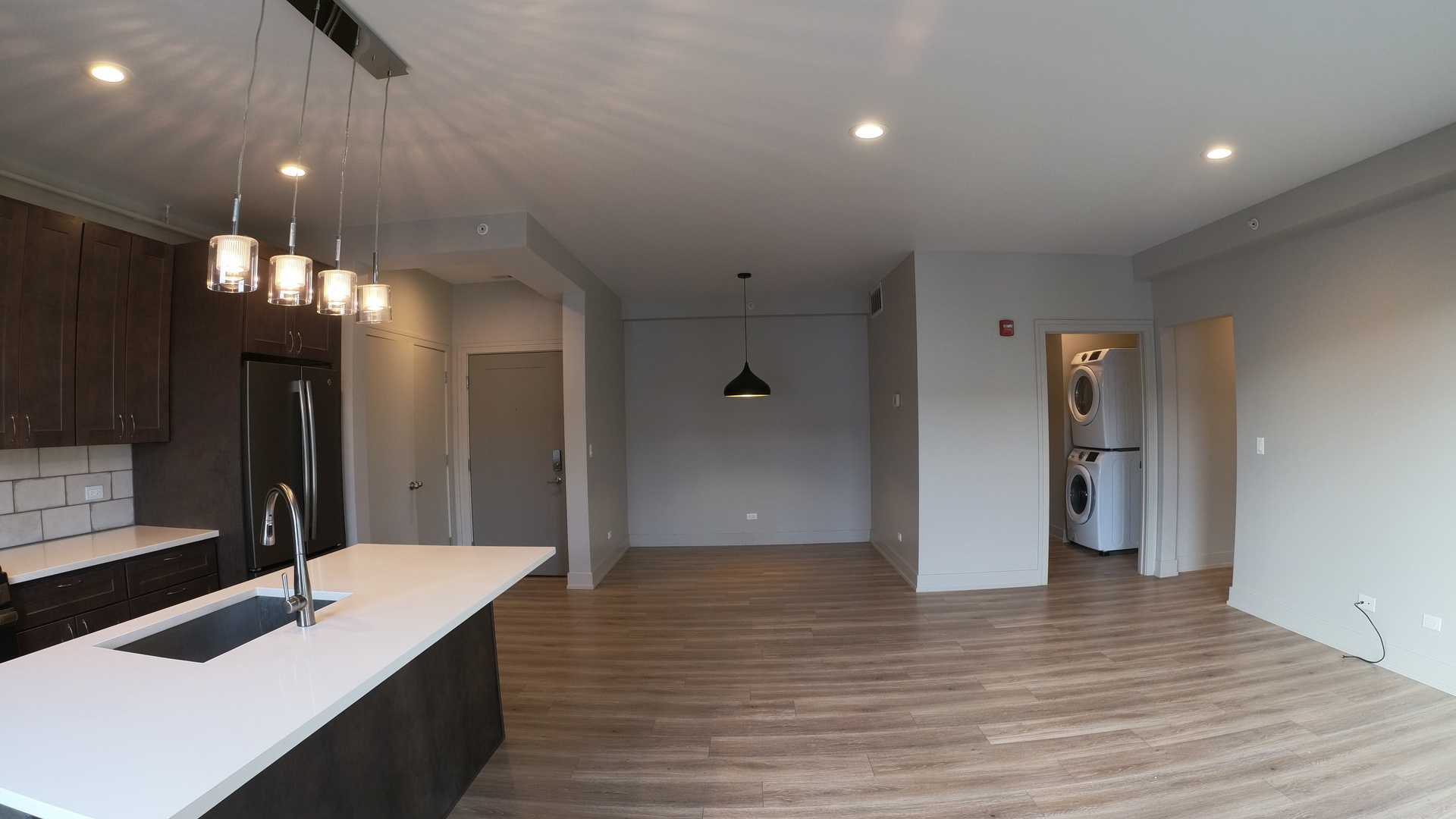5001 Prospect Street 3c Property Photo 4